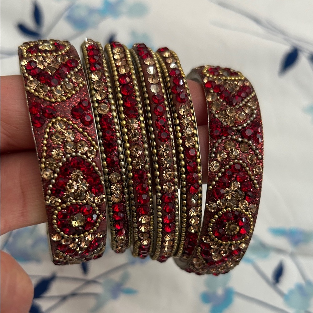 Elegant Red and Gold Bangle Set